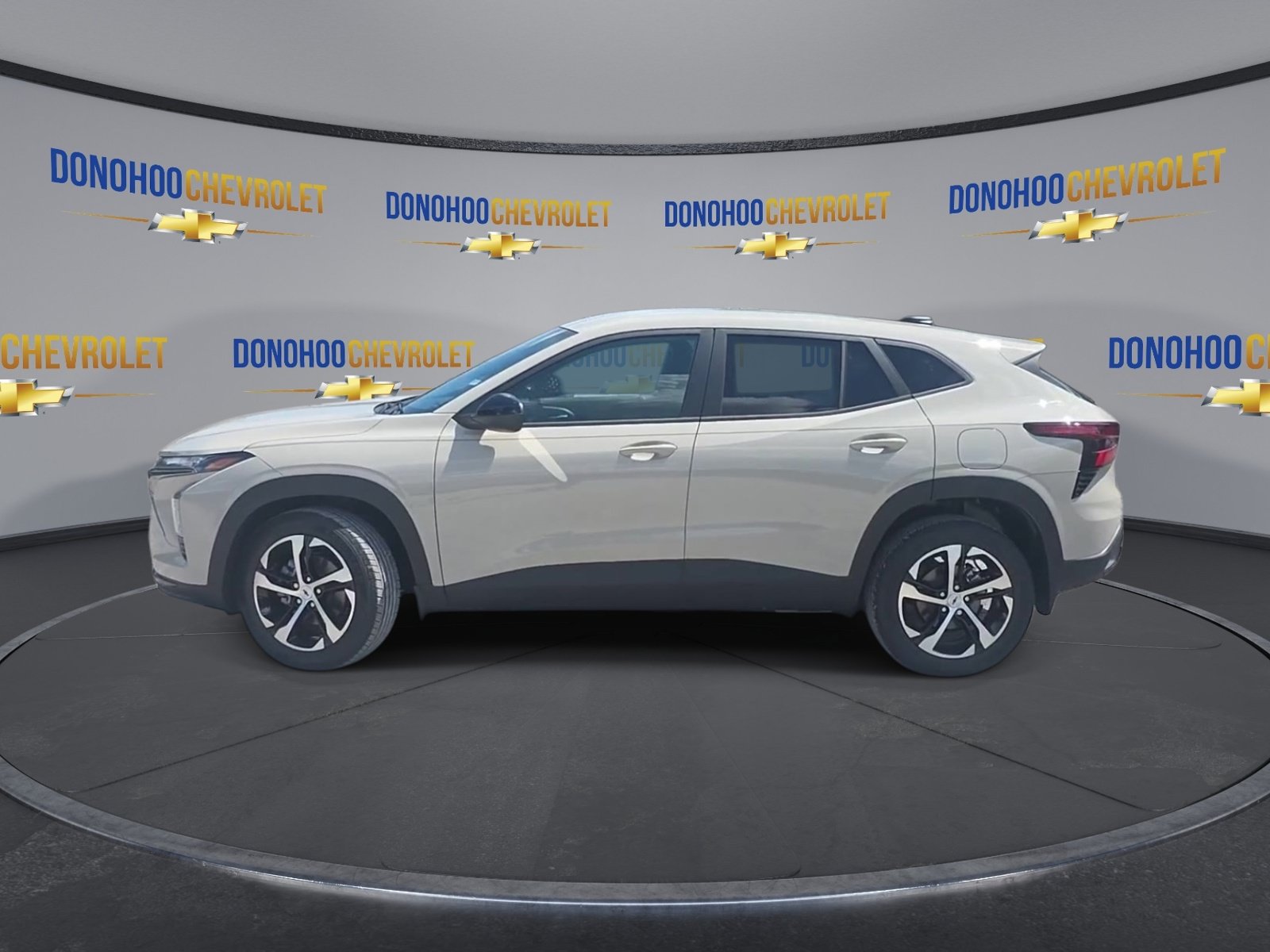 New 2026 Chevrolet Trax RS w/ Driver Confidence Package FWD image 8