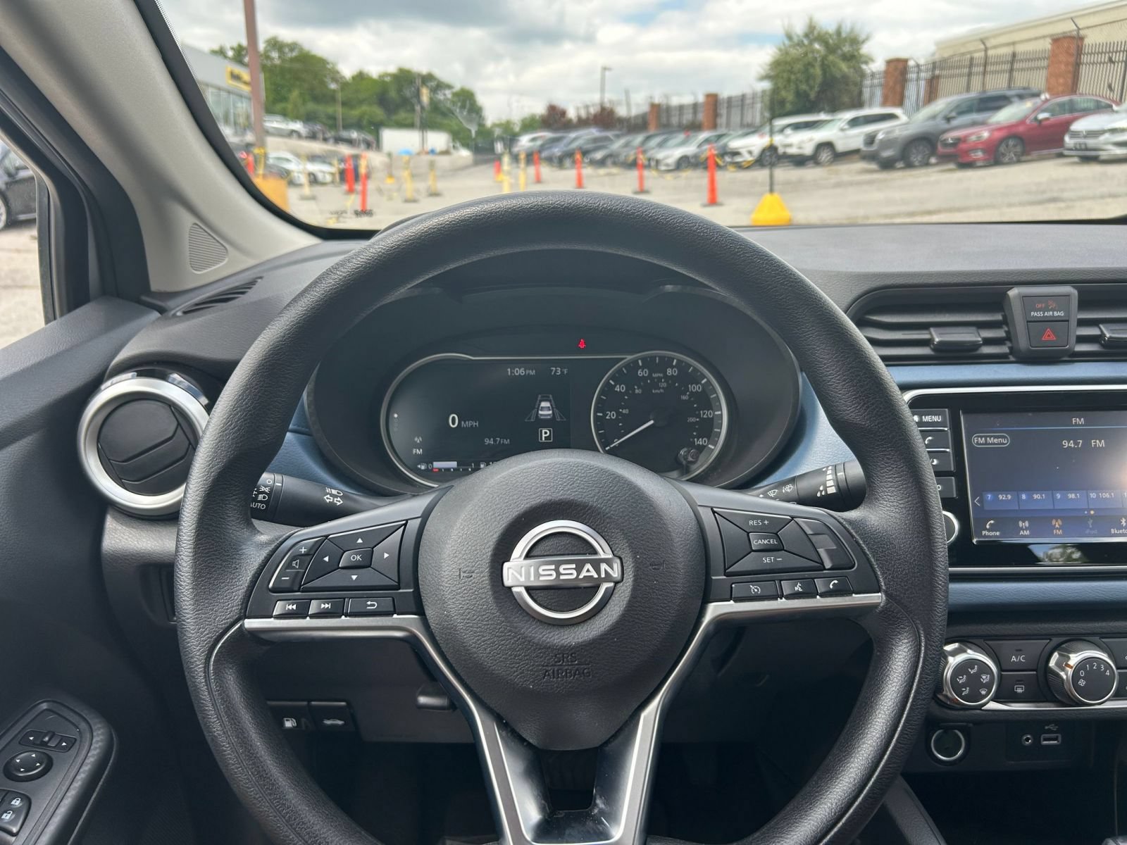 Used 2025 Nissan Versa SV FWD image 28