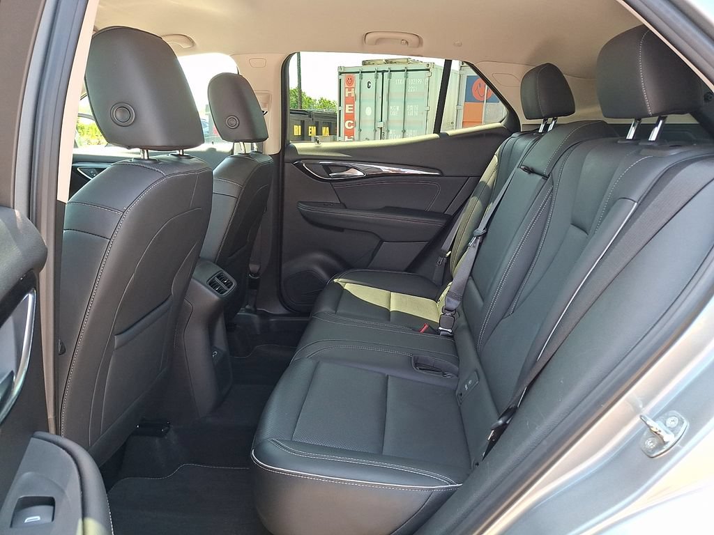 Used 2023 Buick Envision Essence AWD/4WD image 12