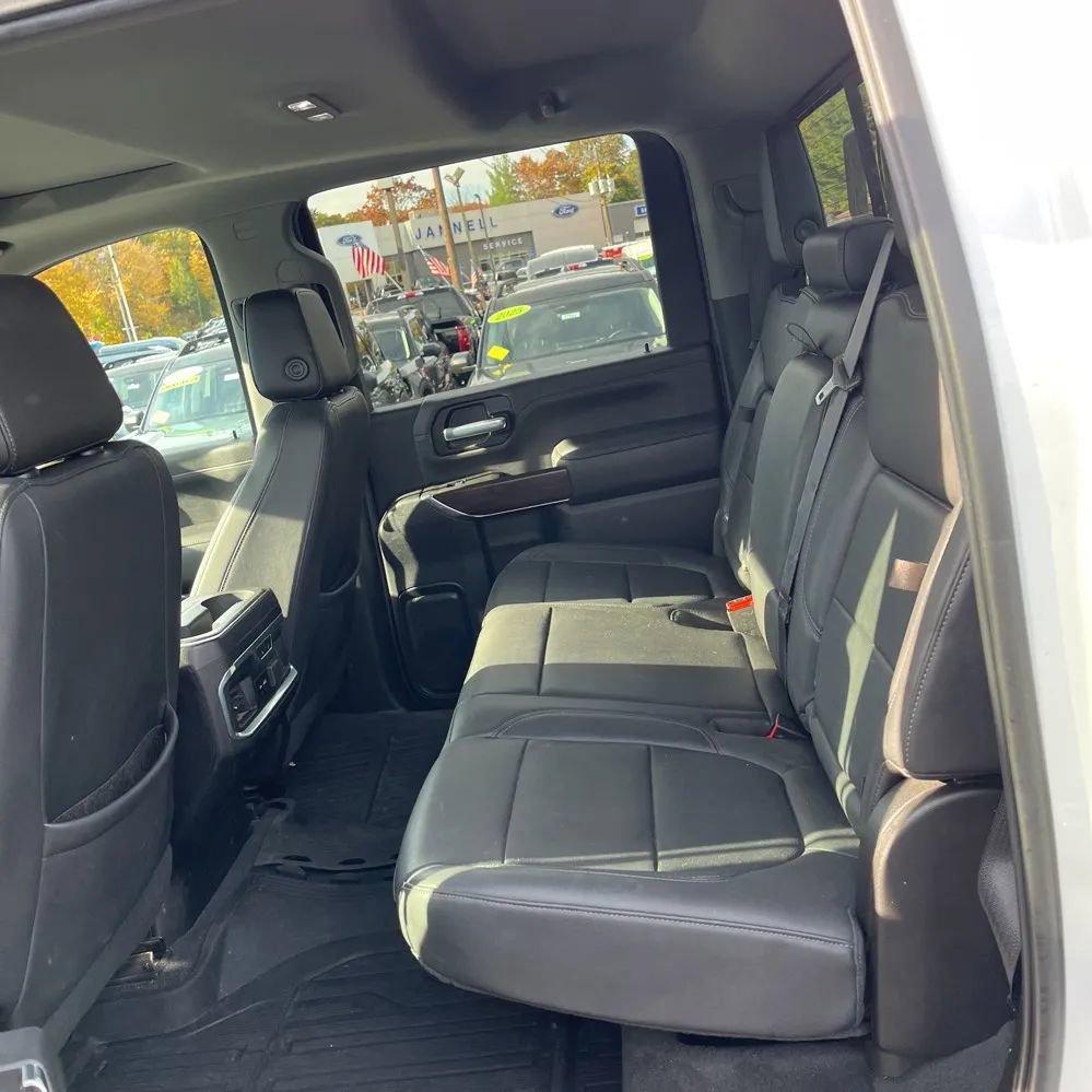 Used 2021 GMC Sierra 2500 SLT w/ SLT Premium Package image 11