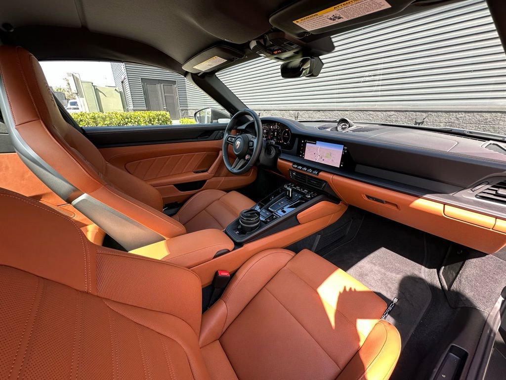 Certified 2026 Porsche 911 Targa 4 GTS image 39