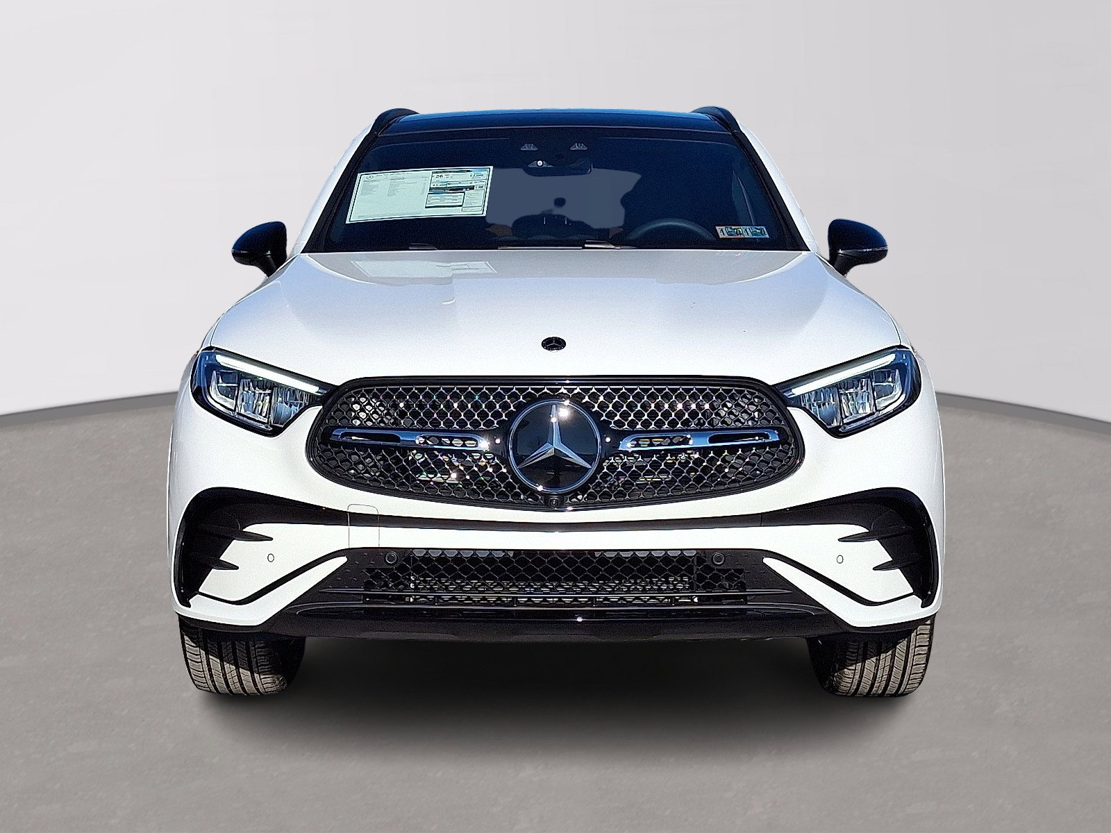 Used 2026 Mercedes-Benz GLC 300 GLC 300 image 2