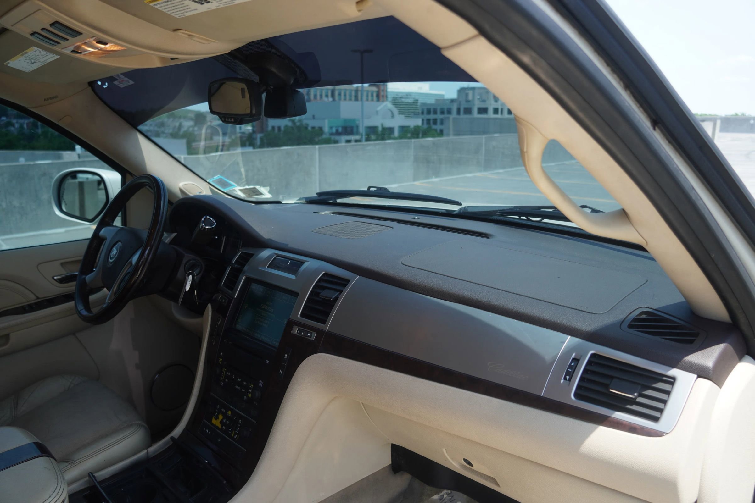 Used 2008 Cadillac Escalade AWD image 20