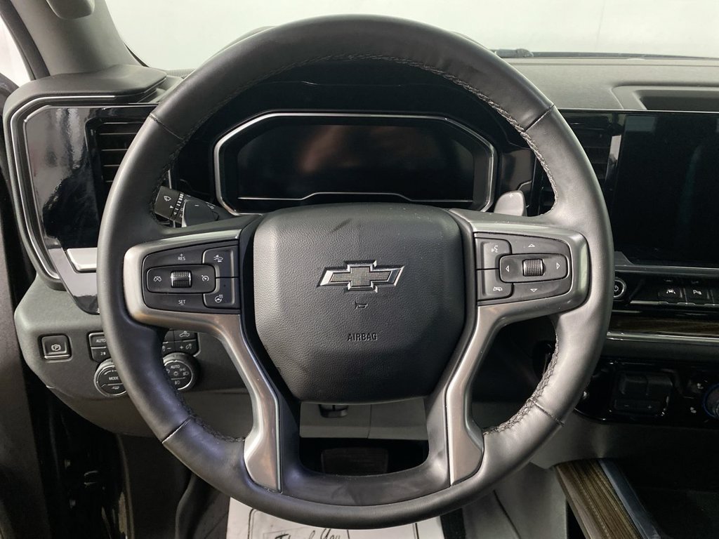 Certified 2024 Chevrolet Silverado 1500 RST w/ Convenience Package II AWD/4WD image 14