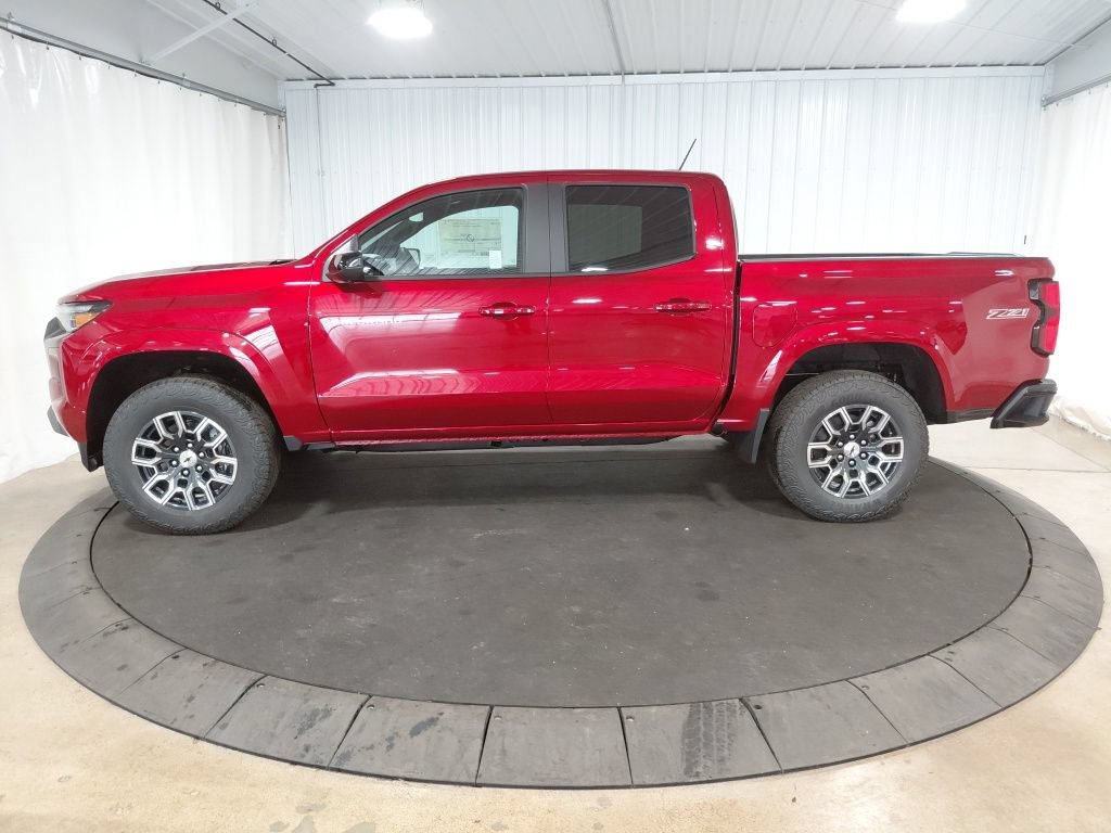 New 2026 Chevrolet Colorado Z71 w/ Technology Package AWD/4WD image 2