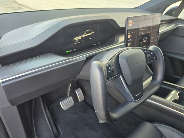 Used 2023 Tesla Model X Plaid image 27