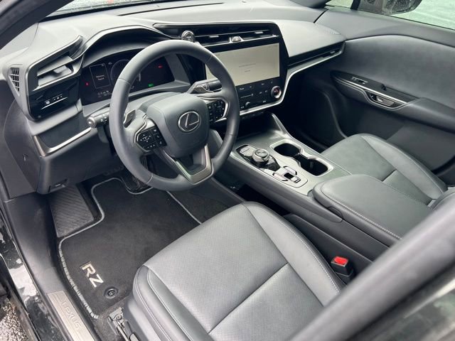 Used 2024 Lexus RZ 450e Premium w/ Accessory Package (Z1) AWD/4WD image 15