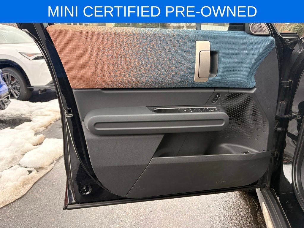 Used 2025 MINI Cooper Countryman S w/ Comfort Package Max image 29