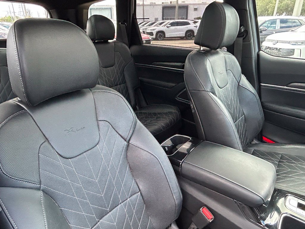 Used 2023 Kia Telluride SX X-Line AWD/4WD image 38