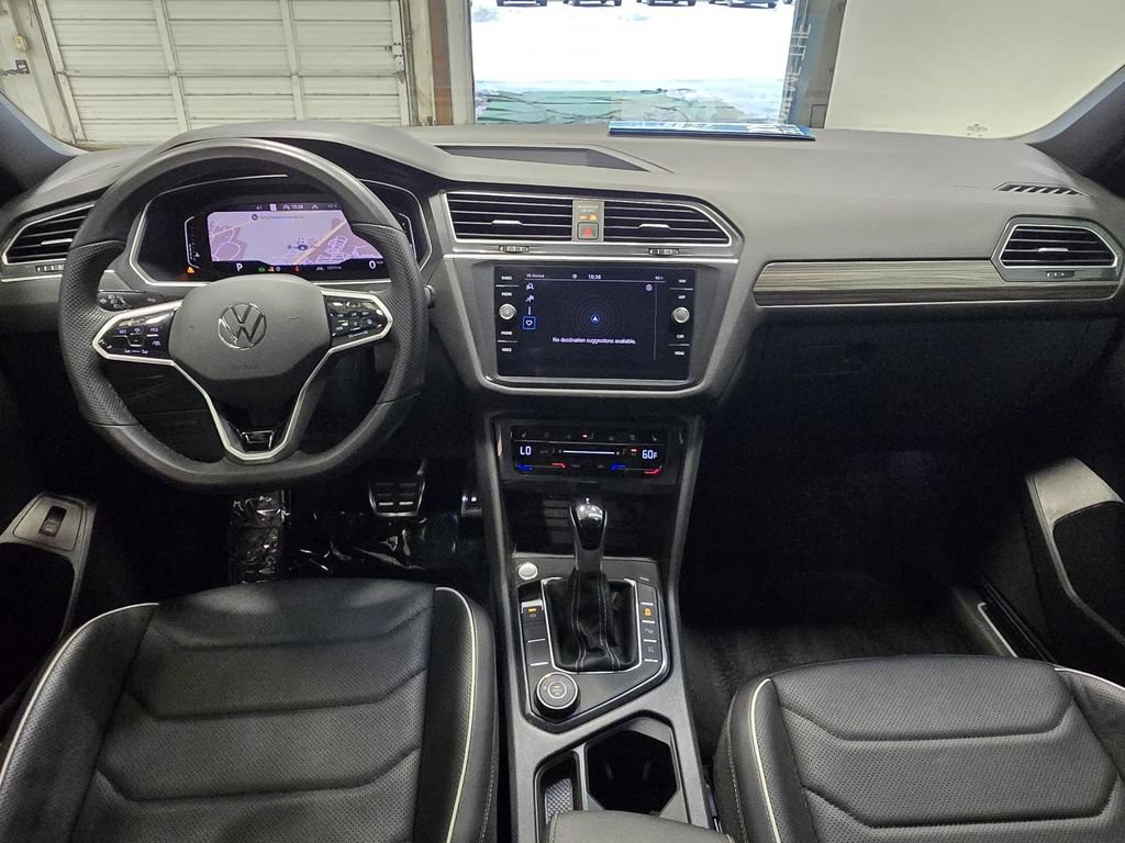 Used 2024 Volkswagen Tiguan SEL R-Line AWD/4WD image 19