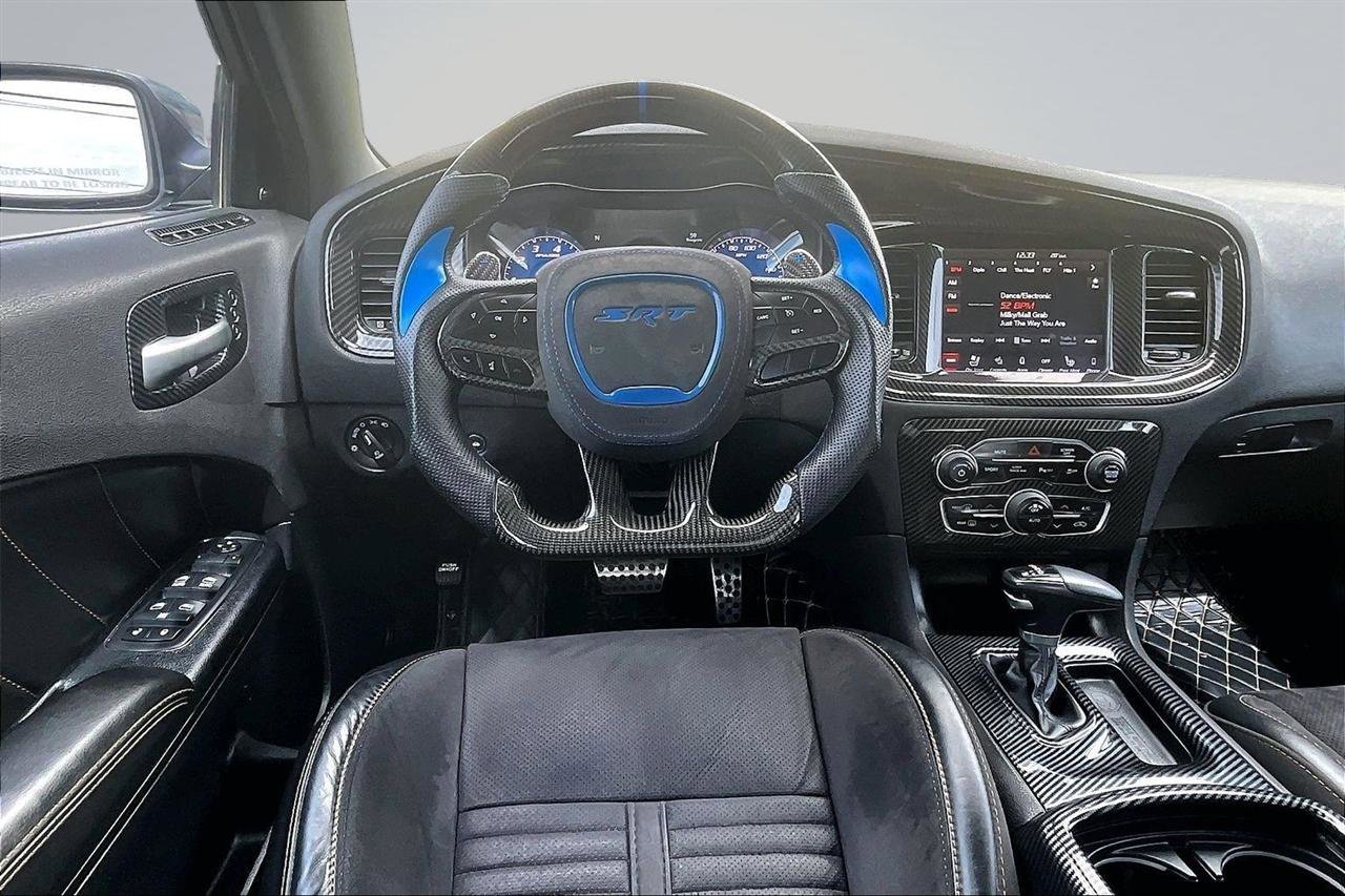 Used 2018 Dodge Charger R/T image 8