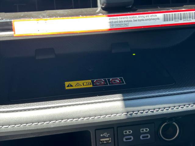 Certified 2026 Toyota Highlander XLE AWD/4WD image 35