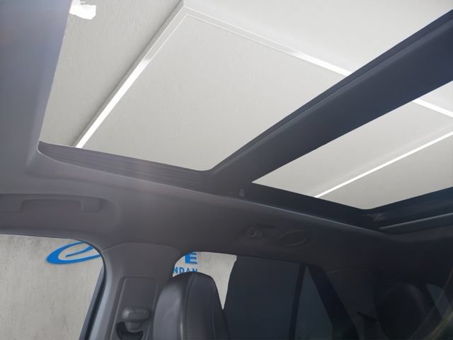 Certified 2022 Ford Explorer XLT AWD/4WD image 4
