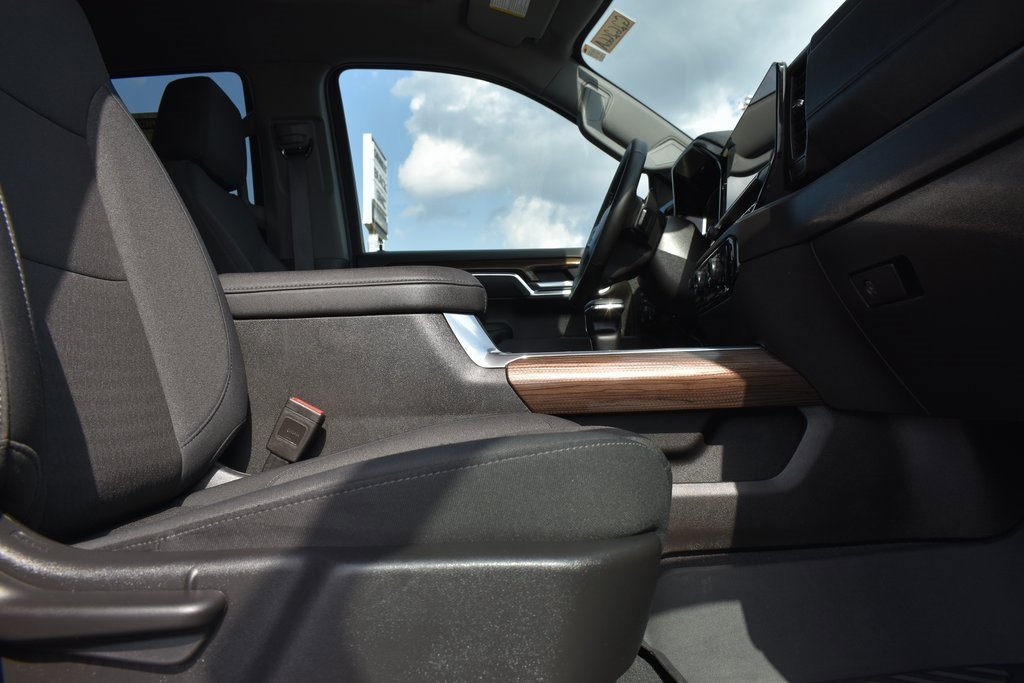 Certified 2025 Chevrolet Silverado 1500 RST image 11