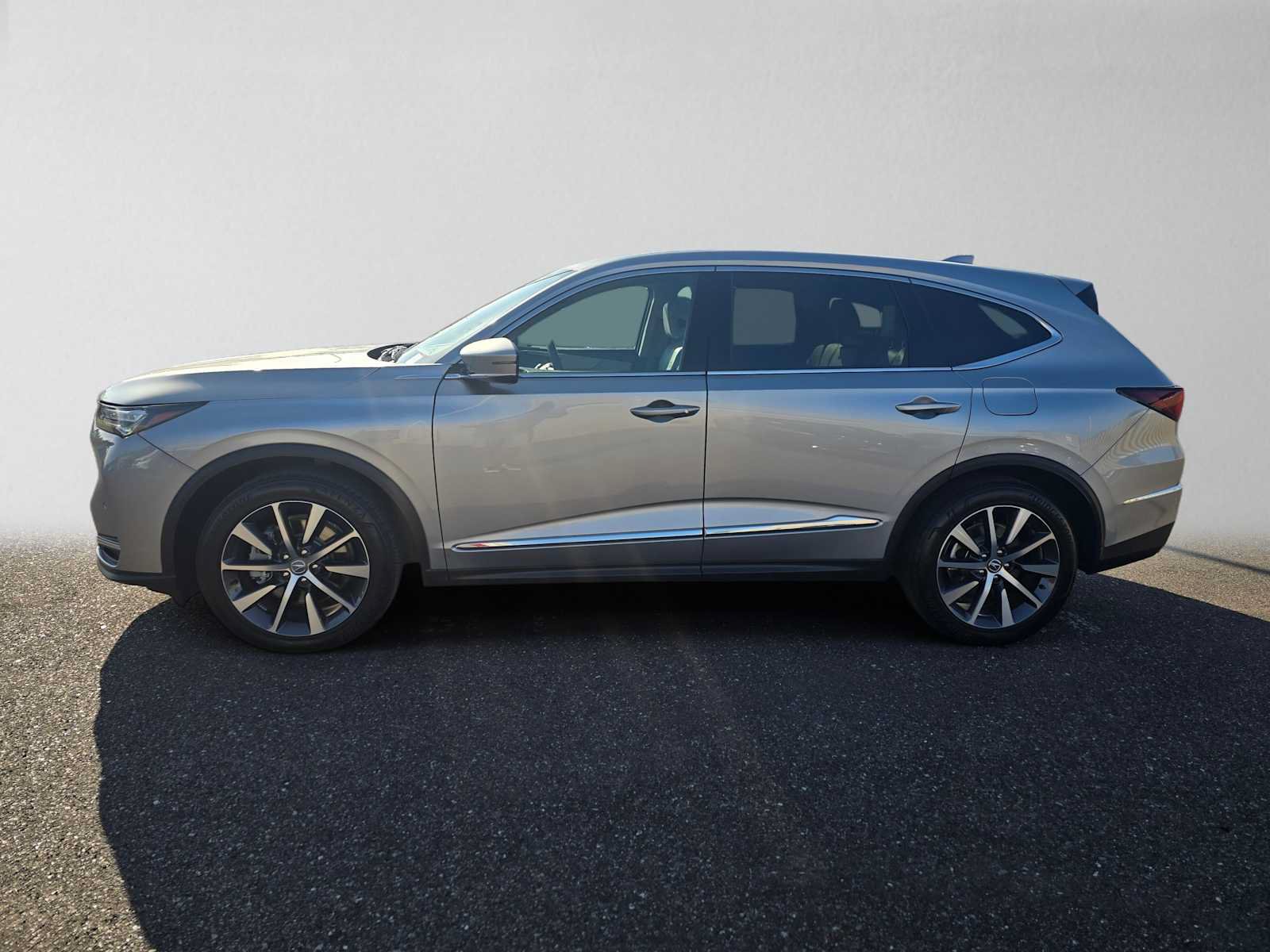 Used 2025 Acura MDX w/ Technology Package AWD/4WD image 6