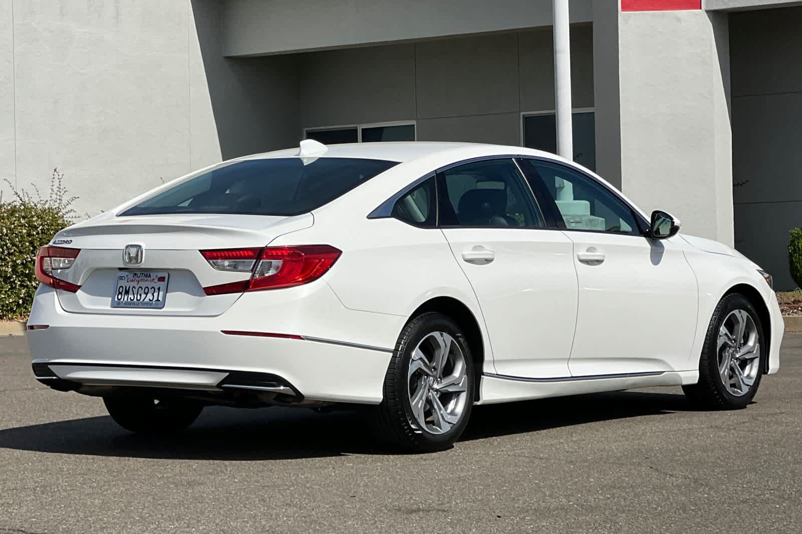 Used 2019 Honda Accord EX-L image 2
