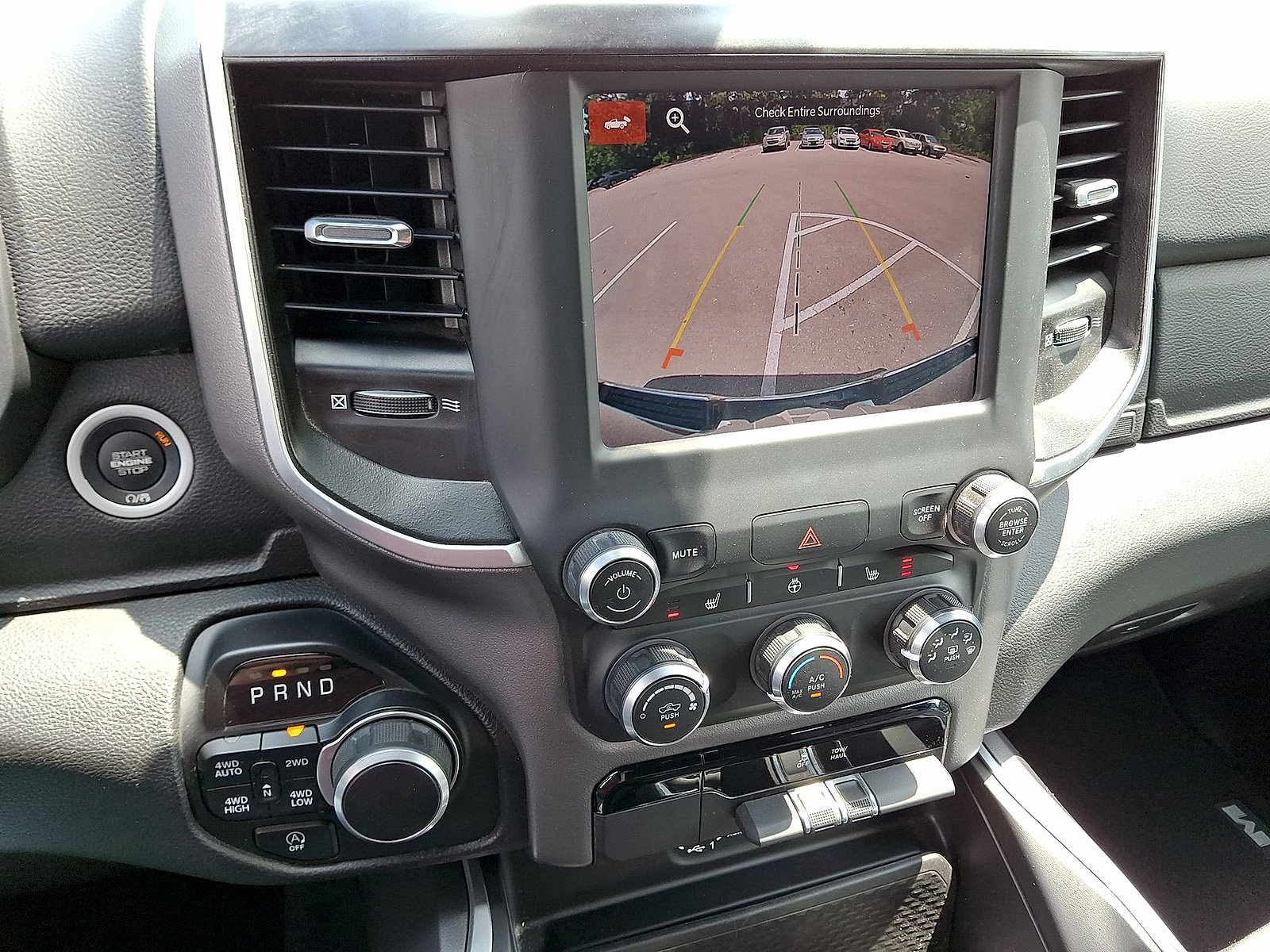 Used 2023 RAM 1500 Big Horn AWD/4WD image 15