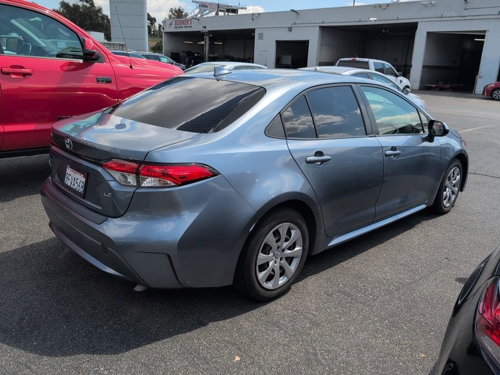 Used 2020 Toyota Corolla LE image 6