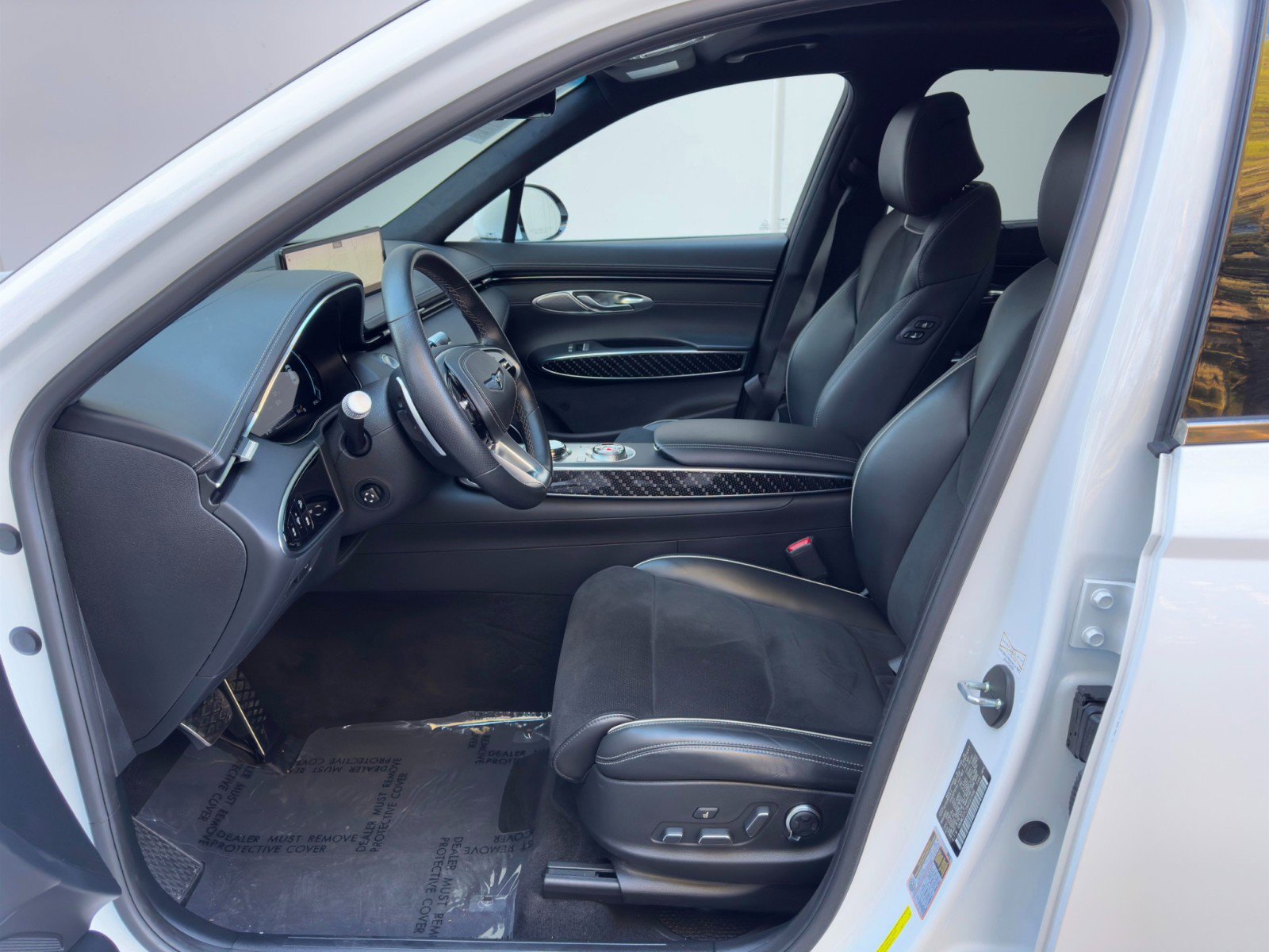 Used 2022 Genesis GV70 3.5T Sport w/ Sport Prestige Package image 17