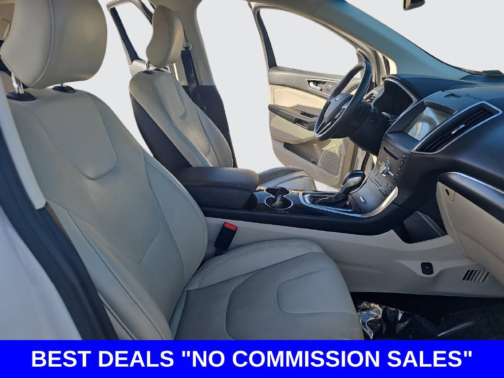 Used 2017 Ford Edge Titanium AWD/4WD image 10