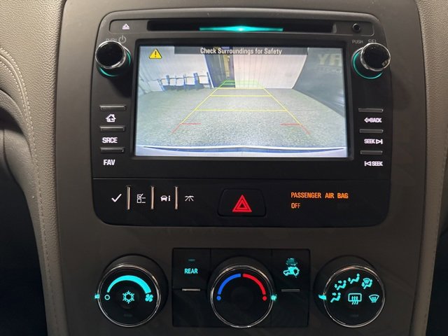 Used 2017 Chevrolet Traverse LS image 9