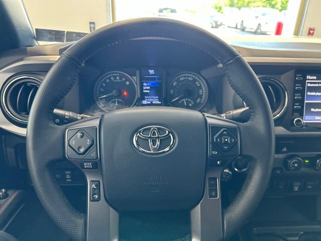 Certified 2020 Toyota Tacoma TRD Off-Road w/ Technology Package AWD/4WD image 9