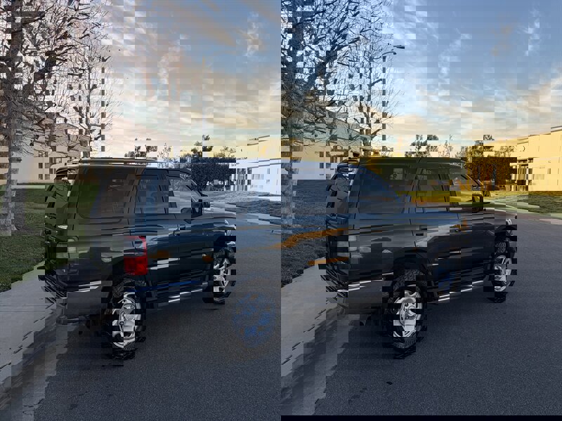 Used 1997 Toyota 4Runner SR5 image 4