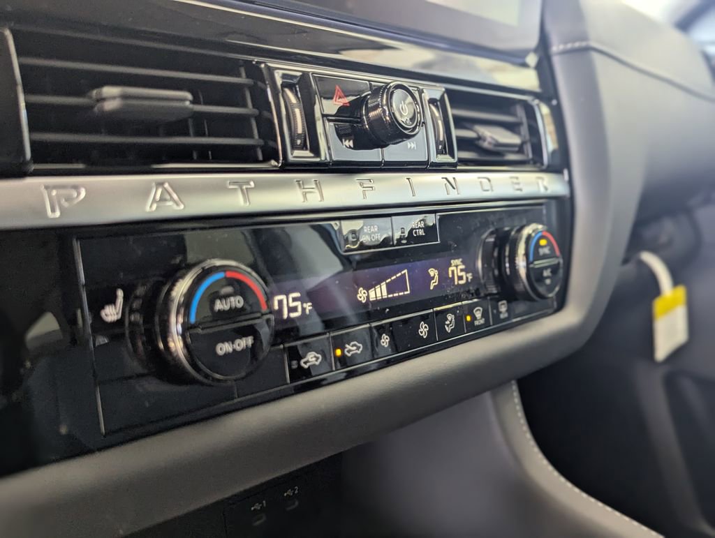 New 2026 Nissan Pathfinder SV image 25