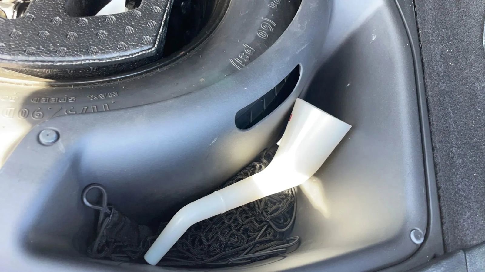 Used 2015 Jeep Grand Cherokee High Altitude RWD image 27