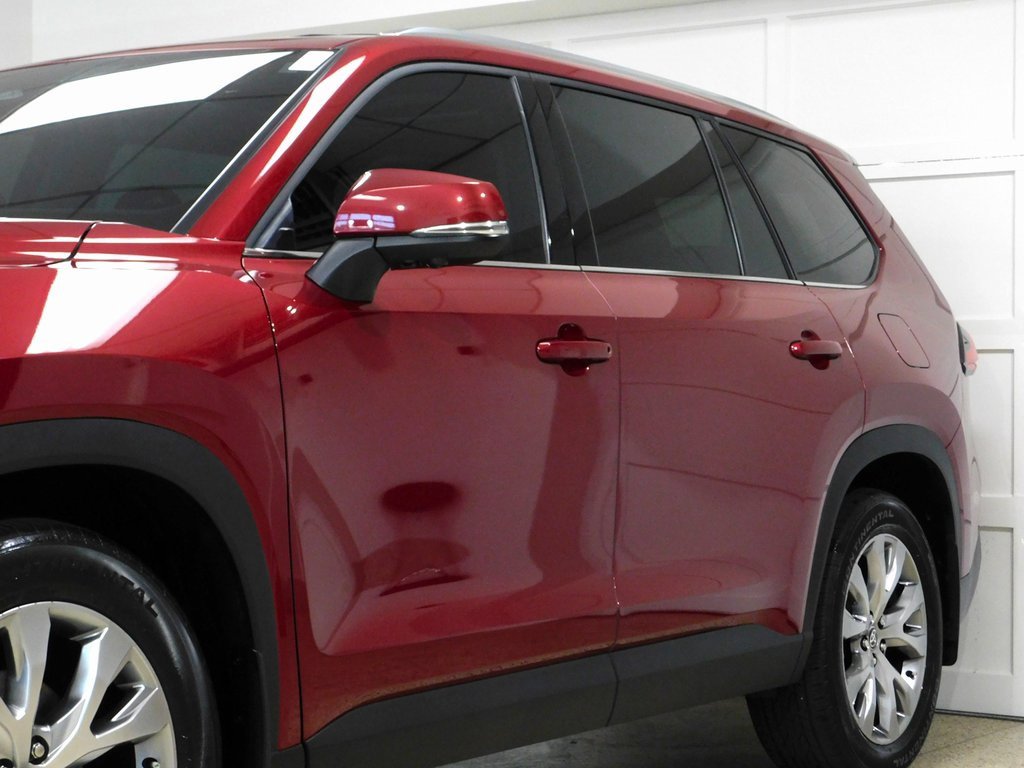 Used 2024 Toyota Grand Highlander Limited image 18
