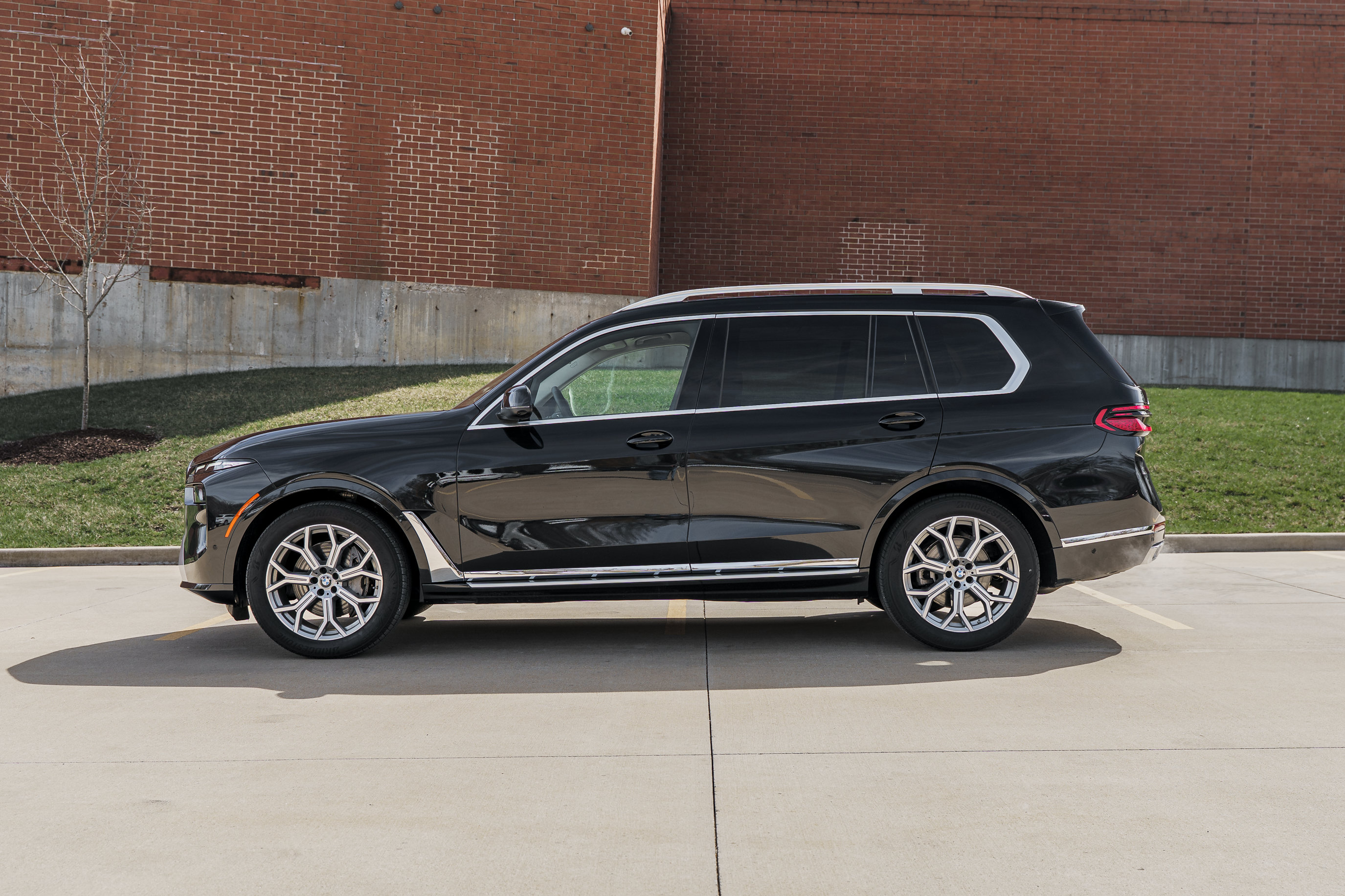 Used 2026 BMW X7 xDrive40i AWD/4WD image 6