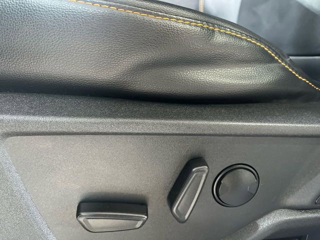 Used 2023 Ford Bronco Badlands image 12