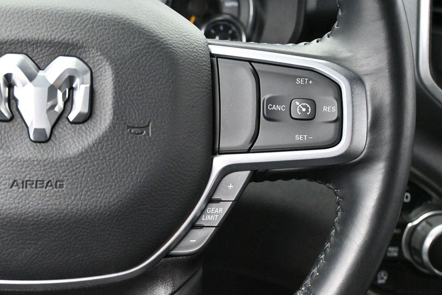 Used 2022 RAM 1500 Big Horn AWD/4WD image 16