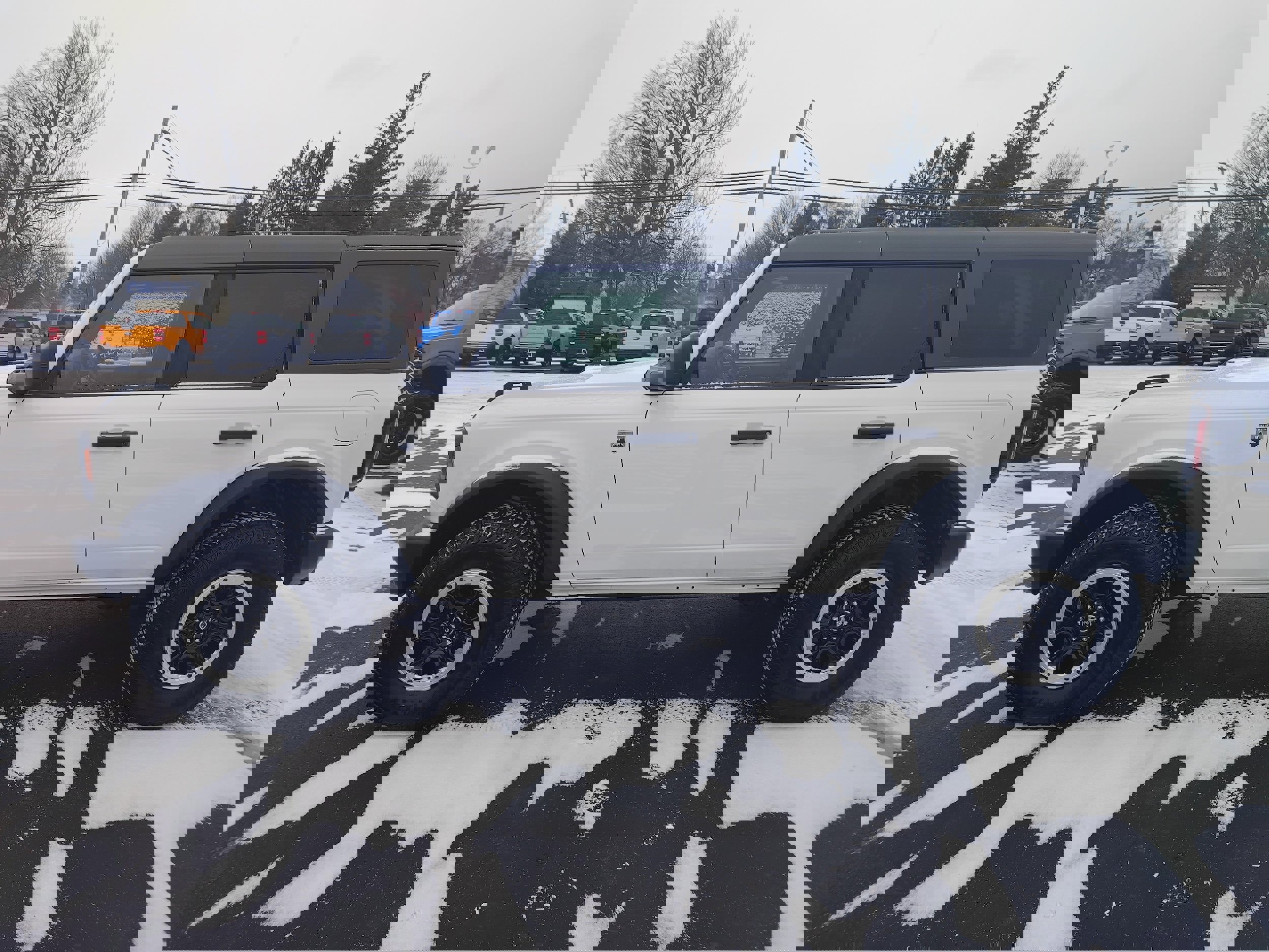 Used 2022 Ford Bronco Big Bend w/ Sasquatch Package image 1