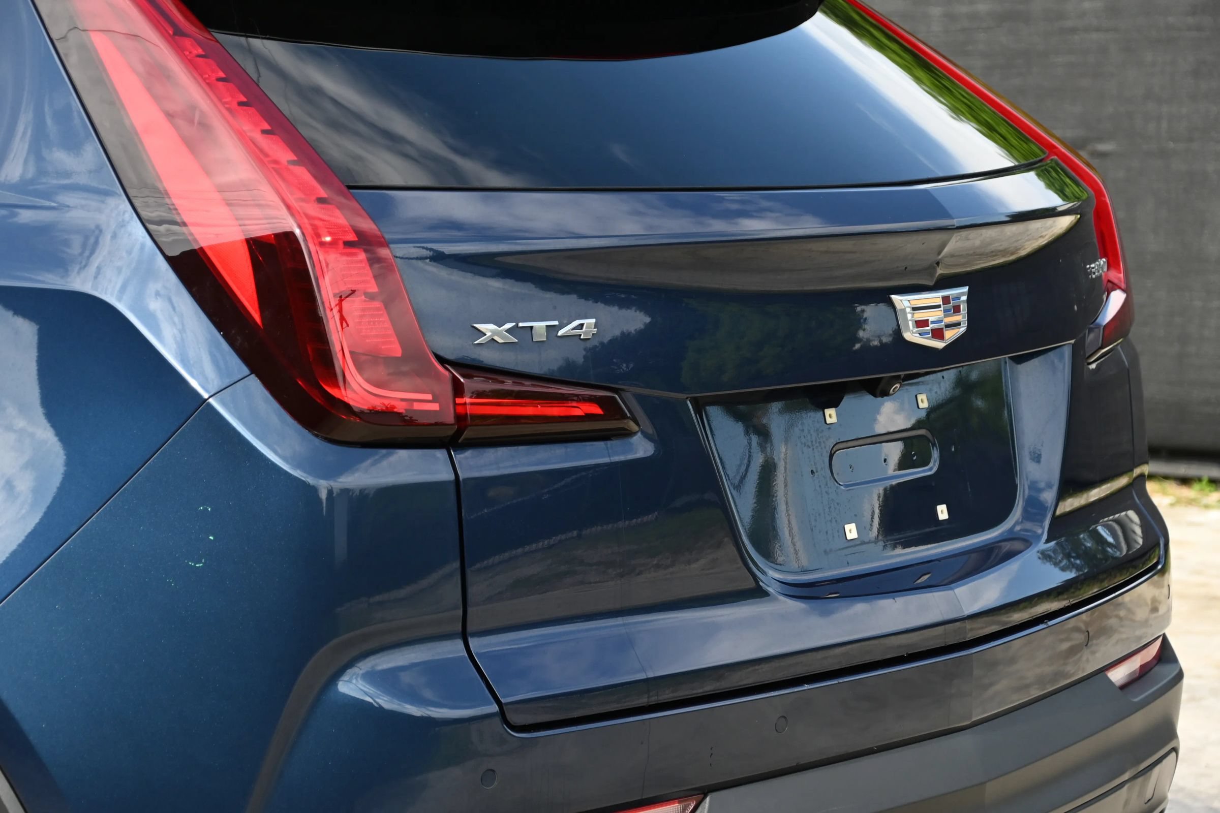 Used 2021 Cadillac XT4 Luxury FWD image 9