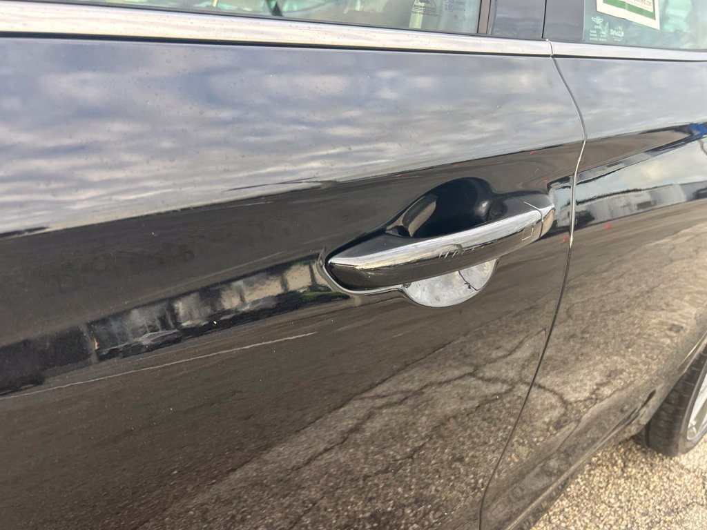 Used 2026 Genesis G70 2.5T RWD image 21