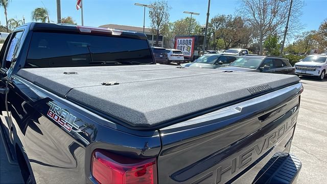 Used 2023 Chevrolet Silverado 1500 Custom Trail Boss w/ LPO, Dark Essentials Package AWD/4WD image 32