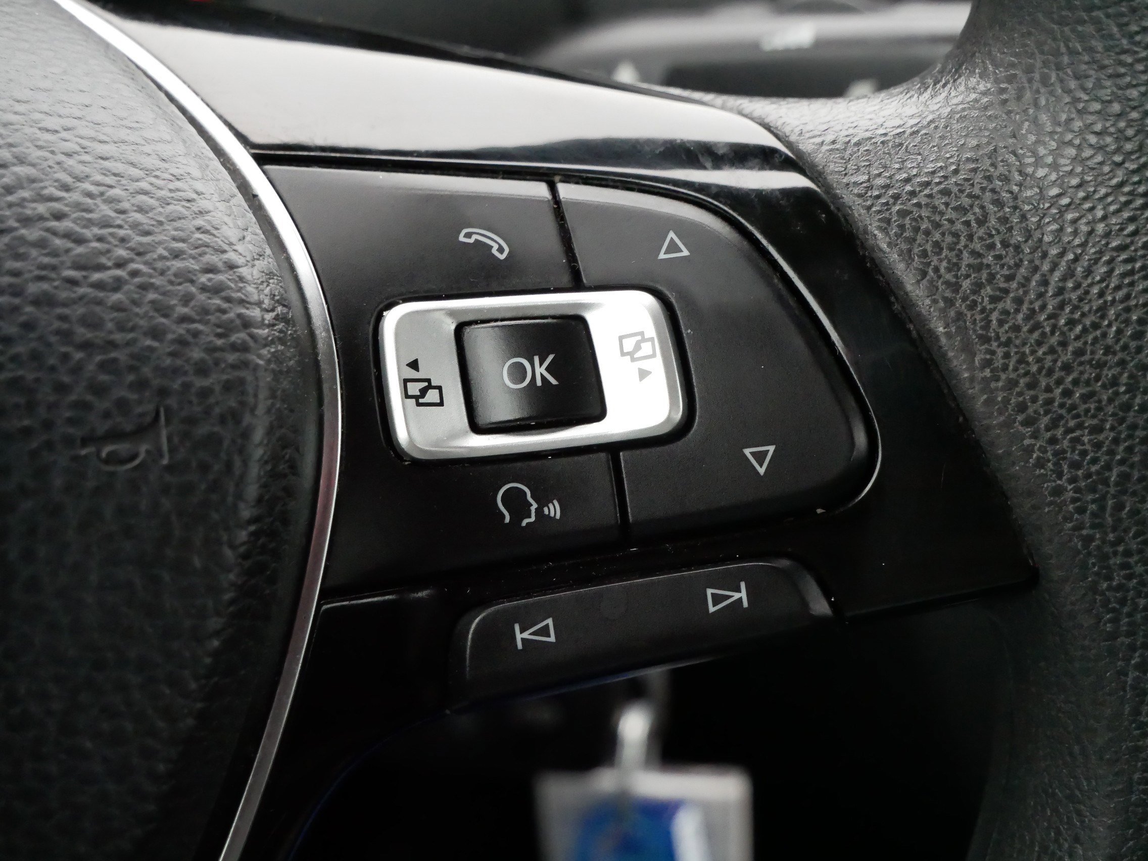 Used 2015 Volkswagen Jetta S image 25