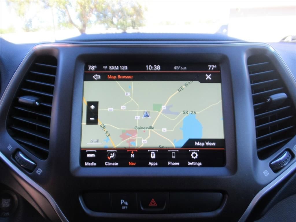 Used 2020 Jeep Cherokee Trailhawk w/ Trailer Tow Group image 24