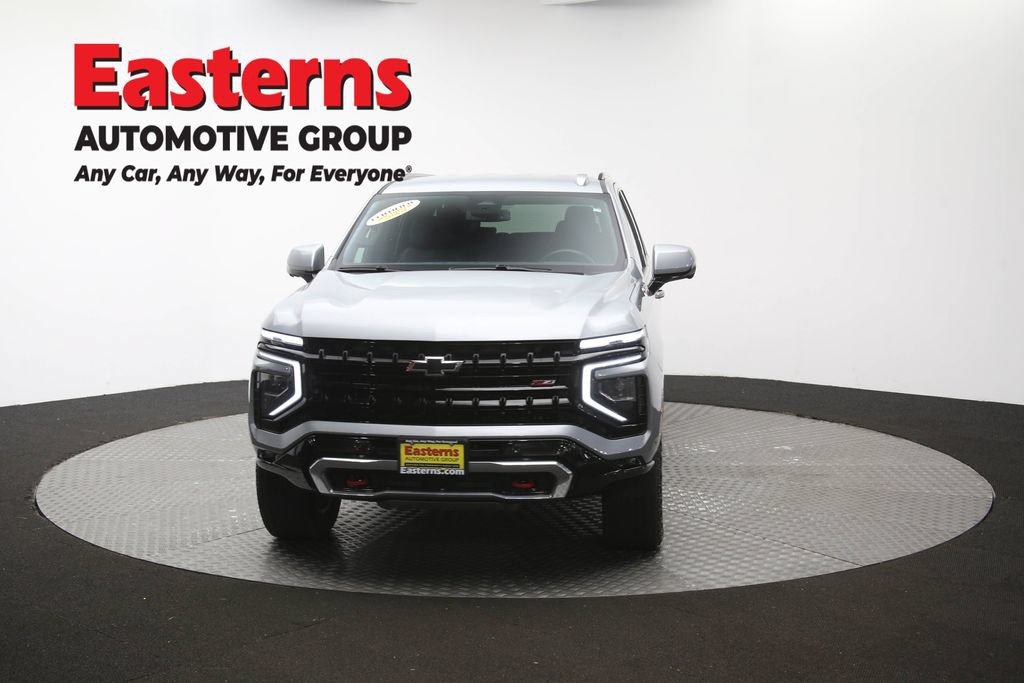 Used 2025 Chevrolet Suburban Z71 AWD/4WD image 57