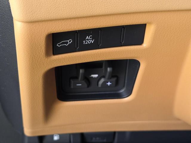 New 2026 Lexus LX 700h Luxury AWD/4WD image 33