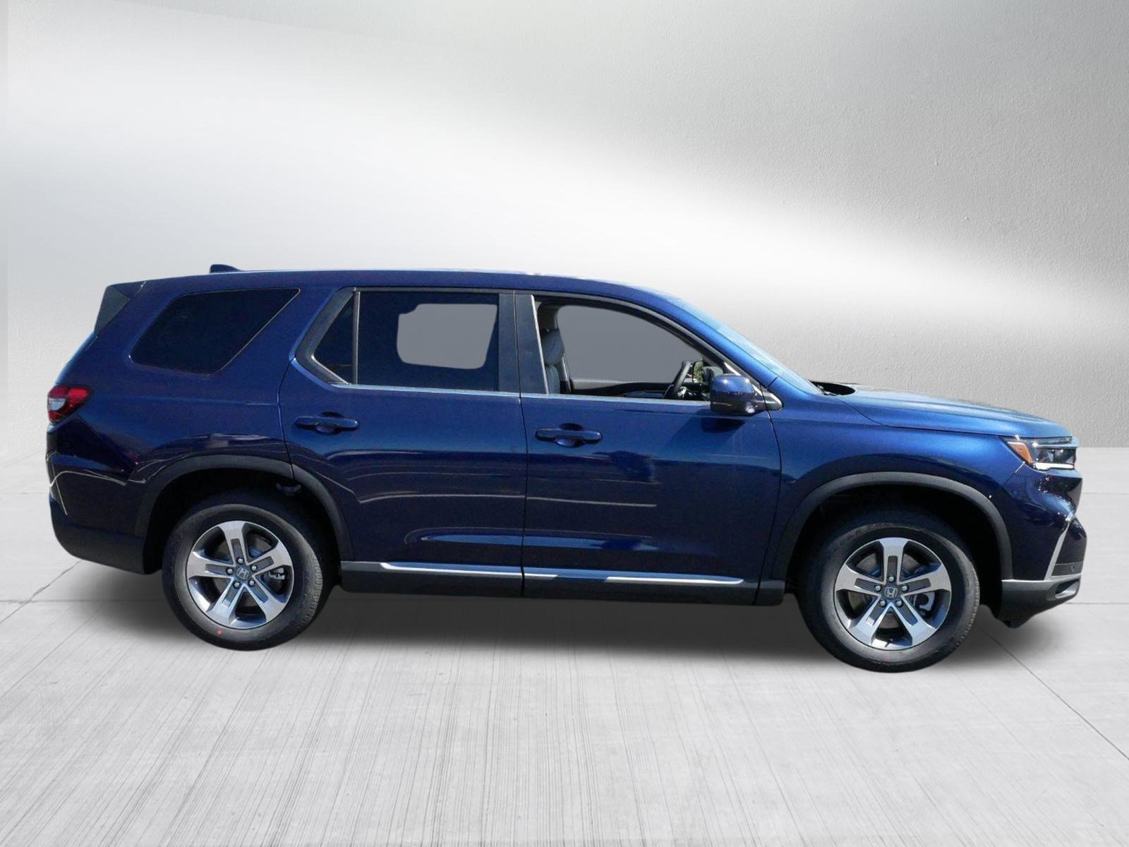 New 2025 Honda Pilot EX-L image 8