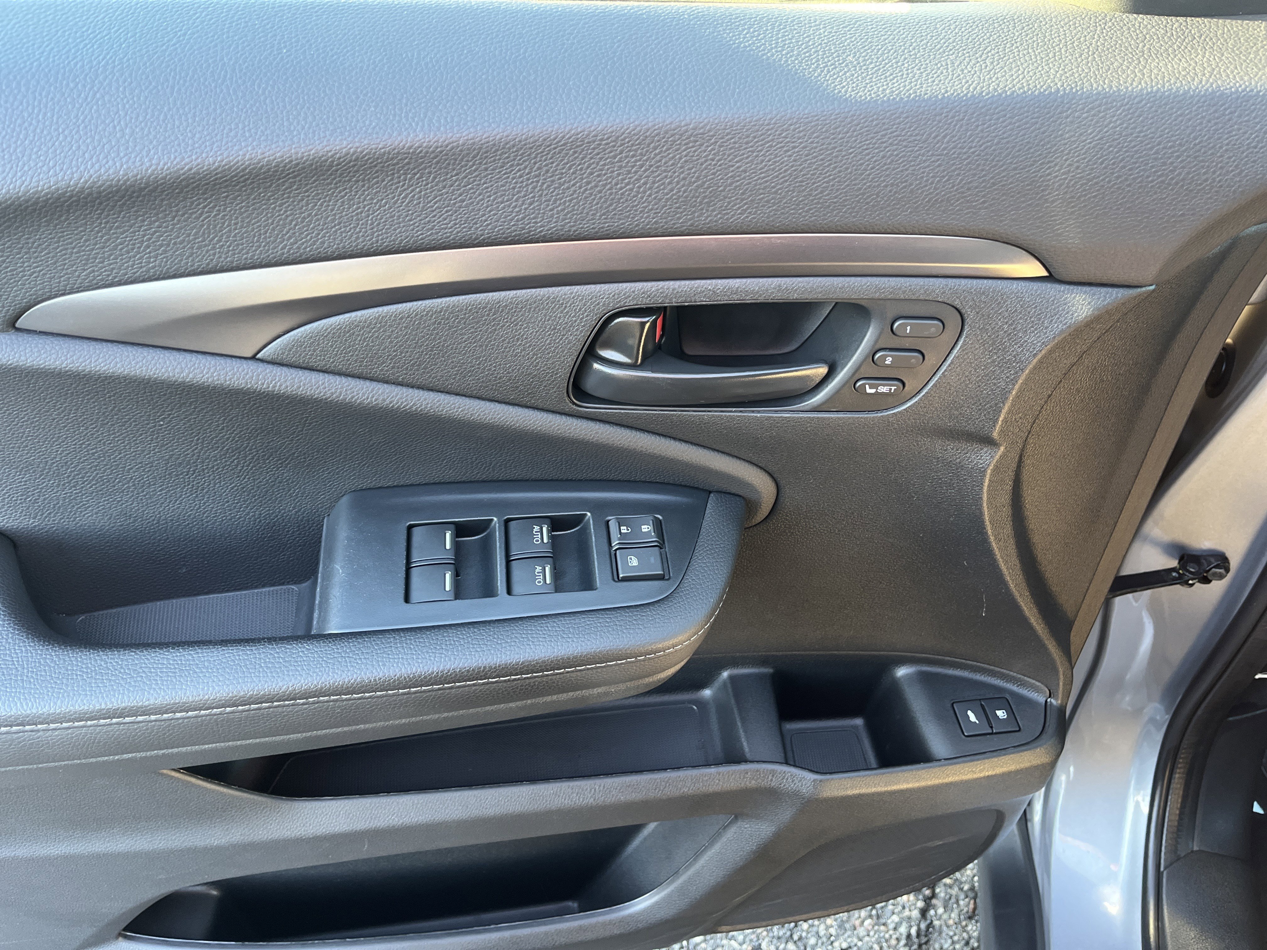 Used 2022 Honda Passport EX-L image 14