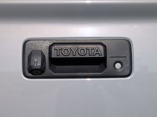 Used 2019 Toyota Tundra SR5 w/ SR5 Upgrade Package image 28