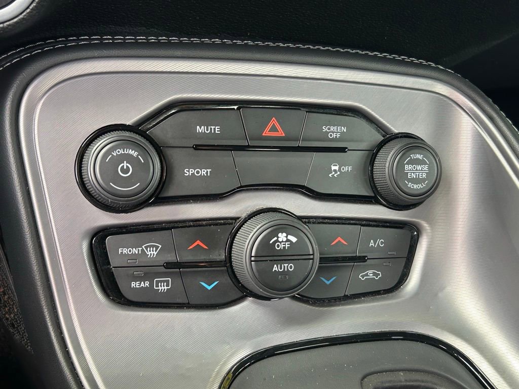 Used 2023 Dodge Challenger SXT AWD/4WD image 45