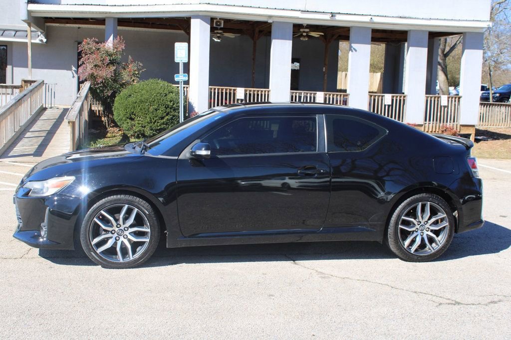 Used 2015 Scion tC image 4