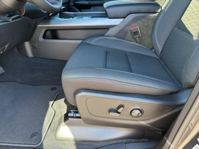 New 2026 RAM 1500 Big Horn AWD/4WD image 34