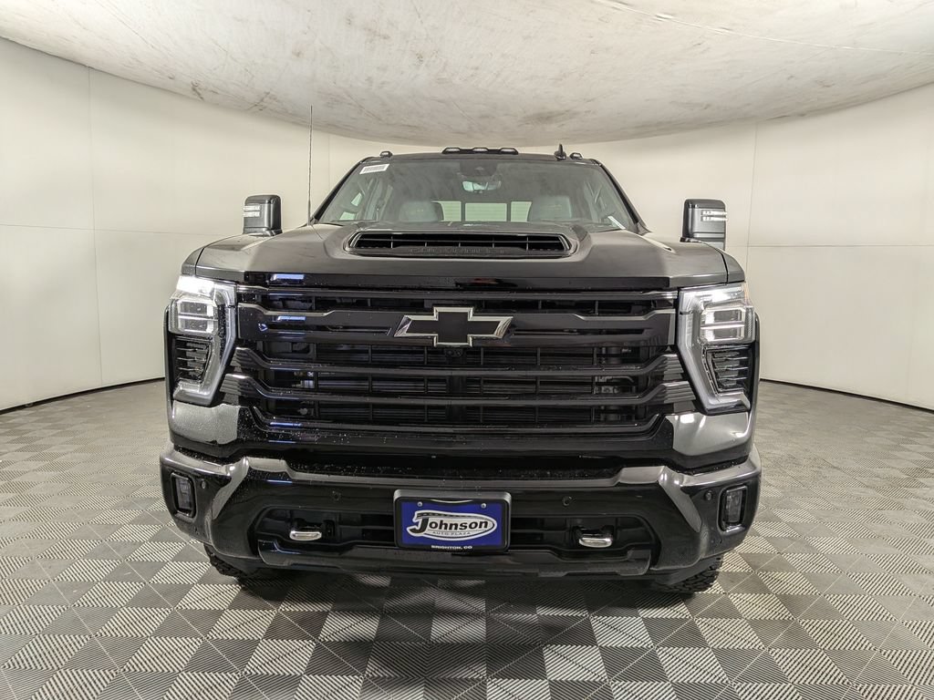 New 2026 Chevrolet Silverado 3500 High Country w/ High Country Premium Package AWD/4WD image 2