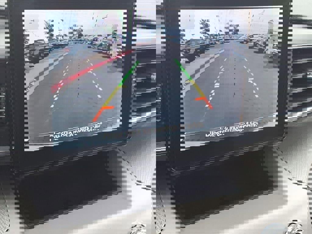 Certified 2023 Ford Explorer XLT w/ Equipment Group 202A image 28