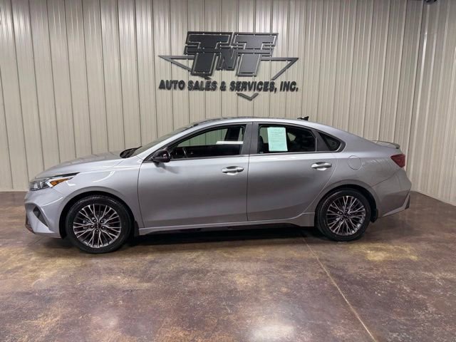 Used 2024 Kia Forte GT-Line FWD image 3